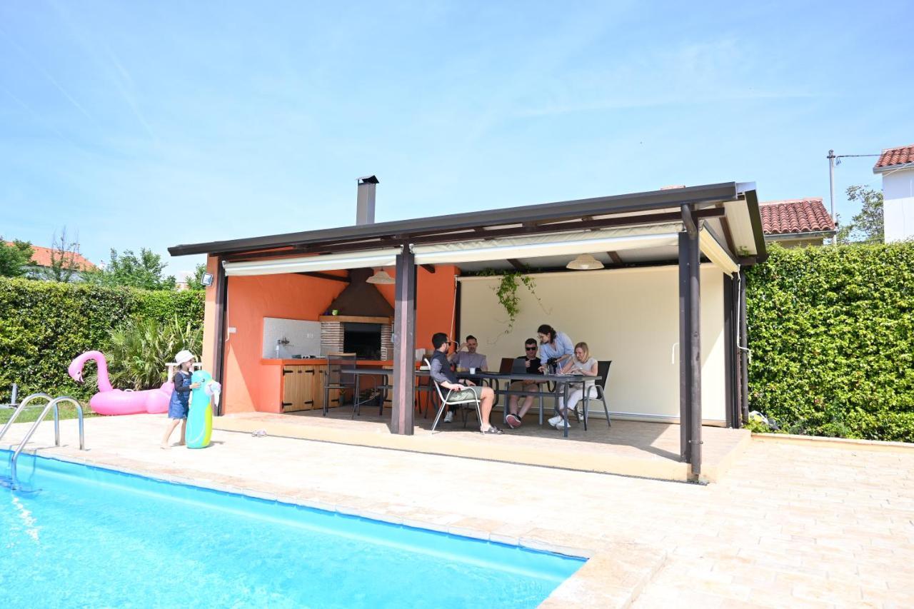 Villa Antonci-18, Pool, 3 Houses, Jacuzzi, Private Territory Antonzi Esterno foto