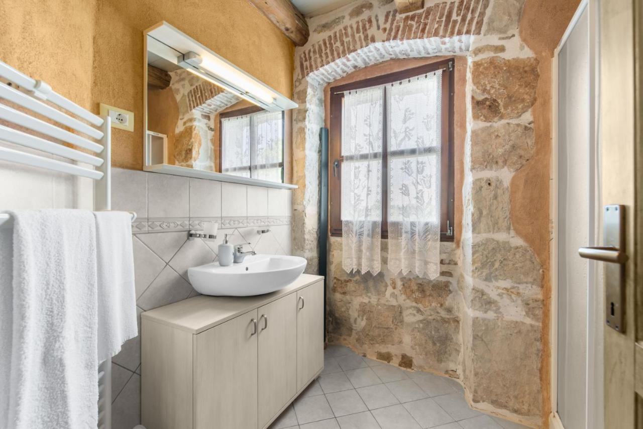 Villa Antonci-18, Pool, 3 Houses, Jacuzzi, Private Territory Antonzi Esterno foto