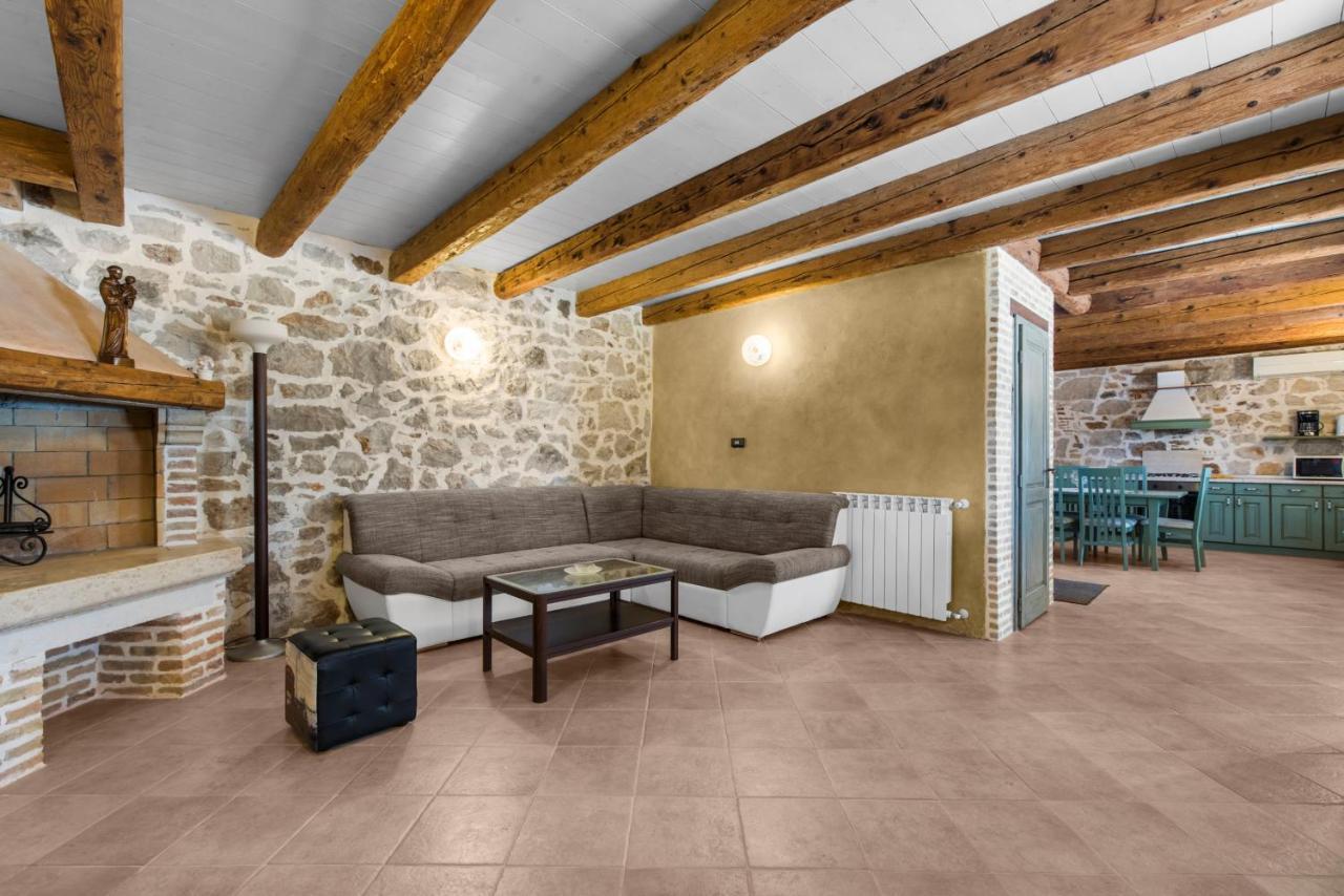 Villa Antonci-18, Pool, 3 Houses, Jacuzzi, Private Territory Antonzi Esterno foto