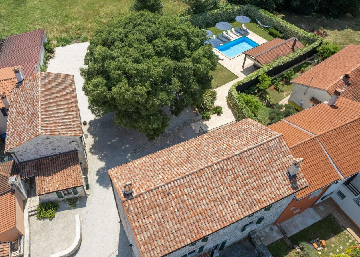 Villa Antonci-18, Pool, 3 Houses, Jacuzzi, Private Territory Antonzi Esterno foto
